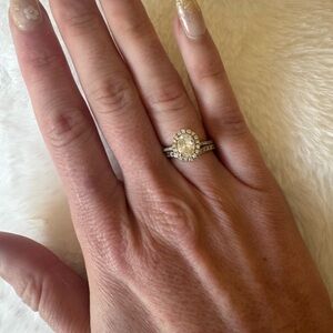 Wedding ring almost 2 carats great quality real diamond 💎 💍💍💍💍